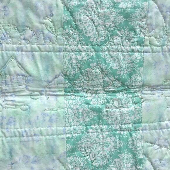 NWT. Hand Crafted Runner/Wall Hanging Garden Scene - Picture 8 of 8